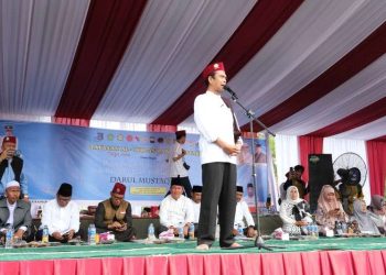 Wabup Hairan saat Menghadiri Tablig Akbar UAS Bersama Masyarakat Purwodadi. (Foto : Dok. Prokopim TJB)