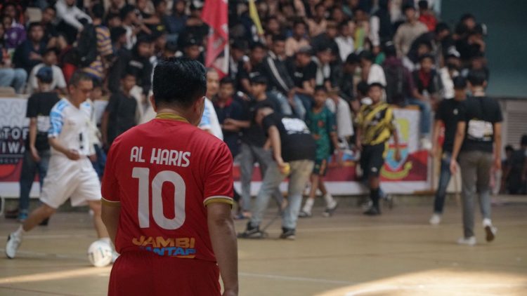 Gubernur Jambi Al Haris Resmi Buka Turnament Futsal Piala Gubernur 2023. (Foto: Dok. Diskominfo)