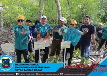 Wabub Hairan Mengikuti Susur Sungai Ekpedisi Batanghari. (Foto: Dok. Prokopim Tjb)