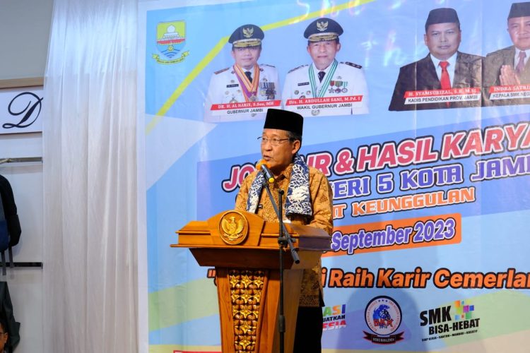 Wakil Gubernur Jambi Abdullah Sani. (Foto: Dok. Diskominfo)