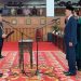 M. Asriadi saat Diambli Sumpah Jabatan oleh Ketua DPRD Provinsi Jambi. (Foto : Dok. Humas).