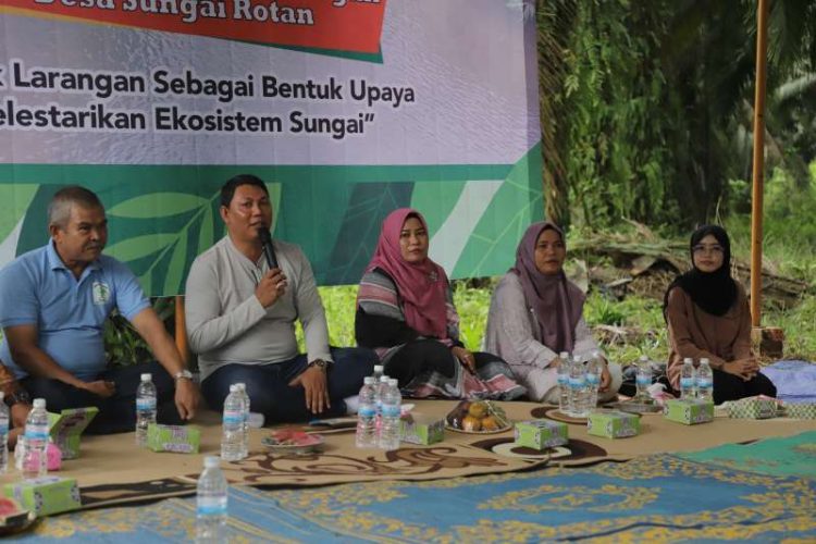 Wabup Hairan Memberi Sambutan saat Pembukaan Lubuk Larangan. (Foto : Dok. Prokopim TJB).