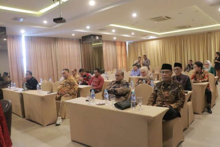 Wabup Hairan saat Menghadiri Workshop di Batam. (Foto : Dok. Prokopim TJB).