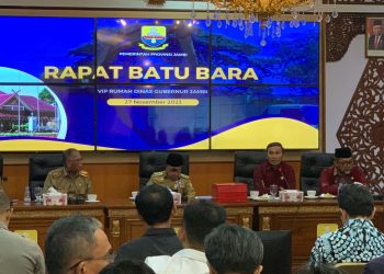 Ketua DPRD Provinsi Jambi, Edi Purwanto saat Menghadiri Rapat Terkait PT> SAS. (Foto: Dok. Humas).