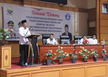 Wakil Gubernur Jambi, Drs. Abdullah Sani, M.Pdi. (Foto: Dok. Diskominfo).