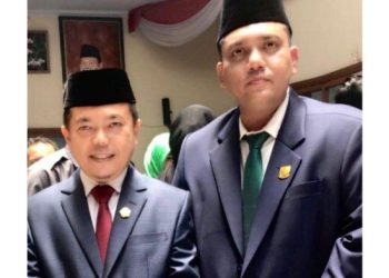 Anggota DPRD Provinsi jambi, Kemas Al-Farabi (Kanan). (Dok. Humas).