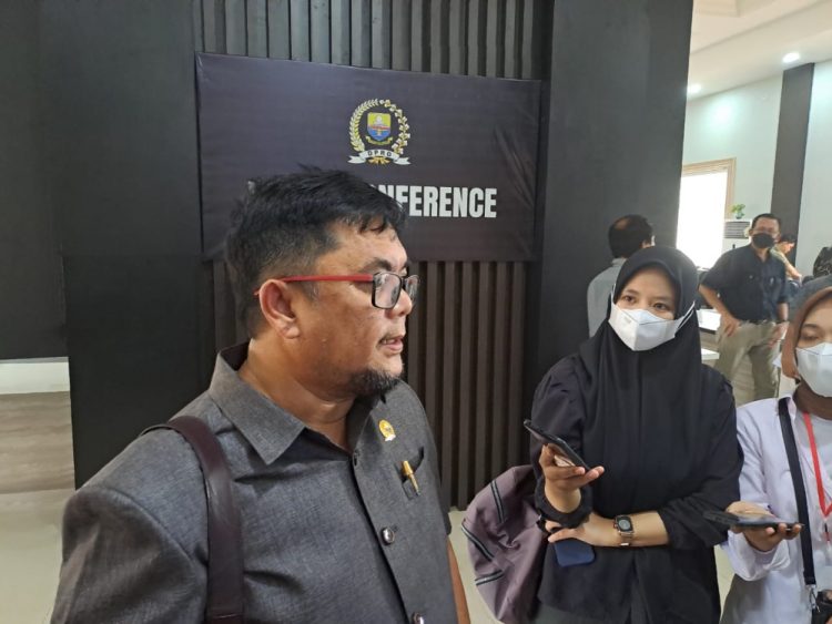 Anggota DPRD Provinsi Jambi dari Fraksi Golkar, Ivan Wirata. Dok. Humas).