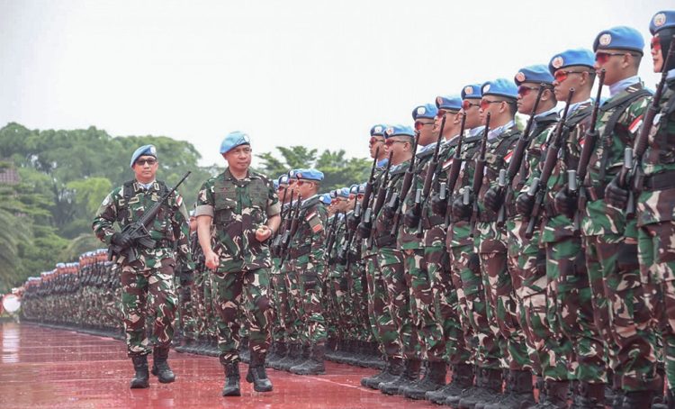 Panglima TNI saat menjadi Inspektur Upacara Penyambutan Satgas Kontingen Garuda beserta Milstaff Seceast UNIFIL TA 2023, bertempat di Plaza Mabes TNI, Cilangkap, Jakarta Timur. (Dok. tni.mil.id).