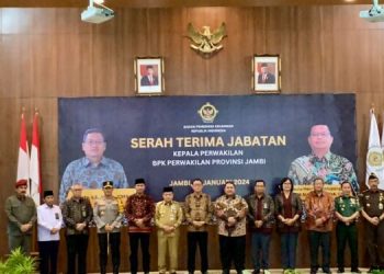 Edi Purwanto Hadiri Serah Terima Jabatan Kepala BPK Perwakilan Jambi (Foto: Doc. Humas).