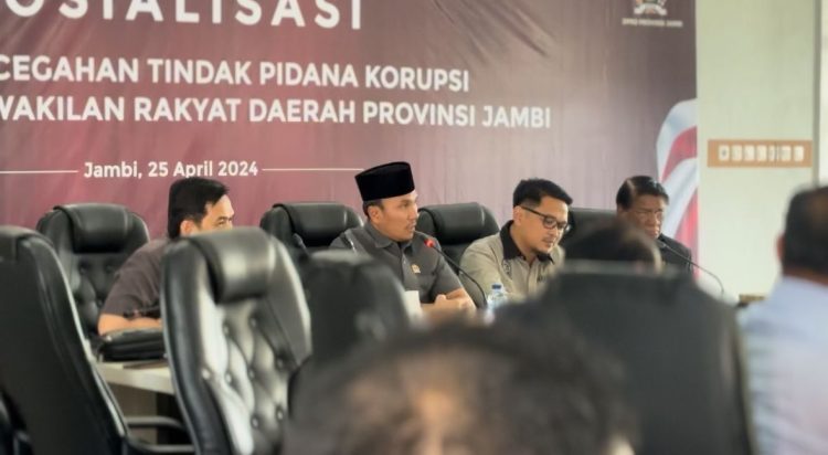 Ketua DPRD Provinsi Jambi, Edi Purwanto saat Memimpin Rakor Pencegahan Korupsi bersama KPK. (Dok. Humas).