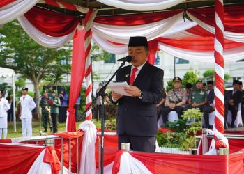 Gubernur Jambi Membacakan Sambutan saat Upacara Peringatan Hari Kebangkitan Nasional Tahun 2024. (Dok. Ist).