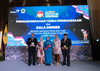 Berhasil Turunkan Angka Stunting, Gubernur Jambi dan Ketua TP-PKK Dianugerahi Penghargaan dari BKKBN