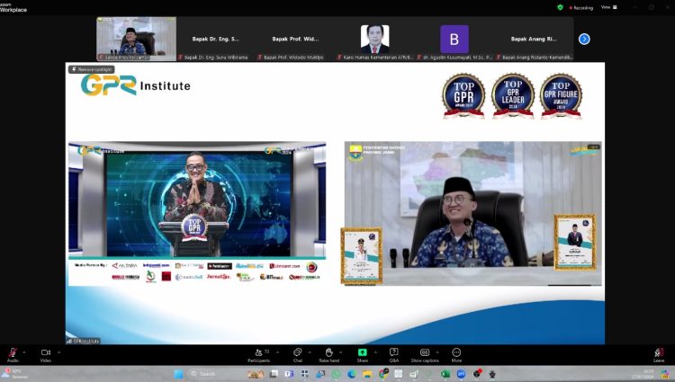 Gubernur Al Haris Raih Pengharagaan Top GPR Figure Award 2024