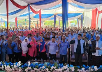 Pelantikan Tim Pemenangan Haris-Sani, Kabupaten Tebo, Minggu (11/8). / Foto/ist