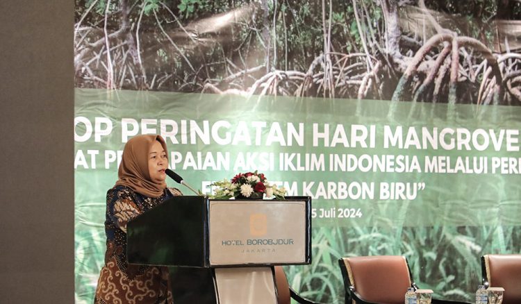 Deputi Bidang Koordinasi Pengelolaan Lingkungan dan Kehutanan, Kementerian Koordinator Bidang Kemaritiman dan Investasi (Kemenko Marves) RI, Nani Hendarti, Menegaskan Indonesia Melalui Kemenko Marves Terus Berupaya Memperluas Penanaman Mangrove, Jakarta, Sabtu (27/7/2024). Foto. Humas Kemnko Marves RI.