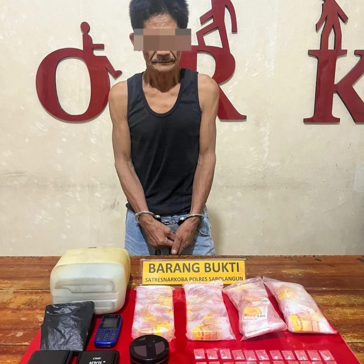 US bersama Barang Bukti Diamankan oleh Pihak Polres Sarolangun. Foto/Awan