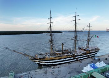 Amerigo Vespucci, kapal layar Angkatan Laut Italia bersandar di dermaga 114. /Dok: SPMT