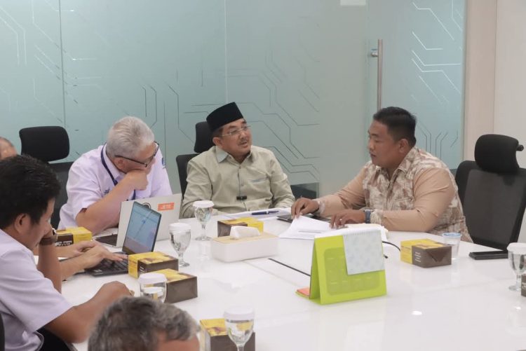 Pemkab Tanjab Barat Komit Perjuangkan Akses Internet yang Lebih Baik bagi Masyarakat