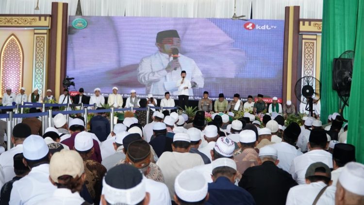 Gubernur Al Haris Hadiri Maulid Nabi Muhammad SAW di Ponpes Kumpeh Daaru At-Tauhid