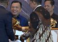 Gubernur Al Haris Terima Penghargaan “Pemerintah Daerah Terbaik” dari Kementerian Kebudayaan