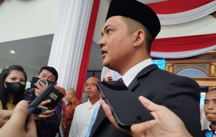Ketua DPRD Hafiz Fattah ajak pemuda terus menyalakan semangat persatuan