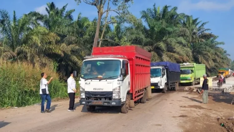 Waka DPRD Jambi, Ivan Wirata Soroti Lambannya Proyek Jalan Khusus Batu Bara