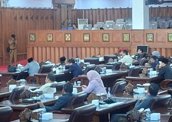 Komisi III DPRD Jambi Siap Kawal Janji Gubernur Terkait Jalan Padang Lamo
